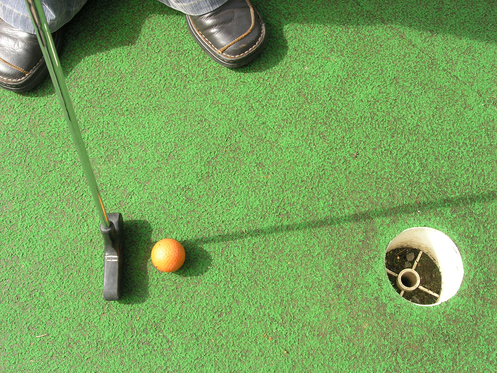 高尔夫模拟器：高可玩性，真实体验，挑战乐趣！