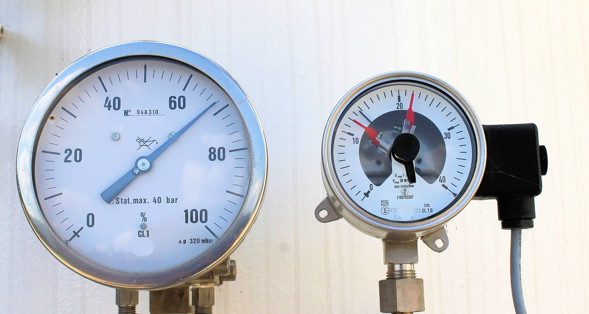 pressure gauges