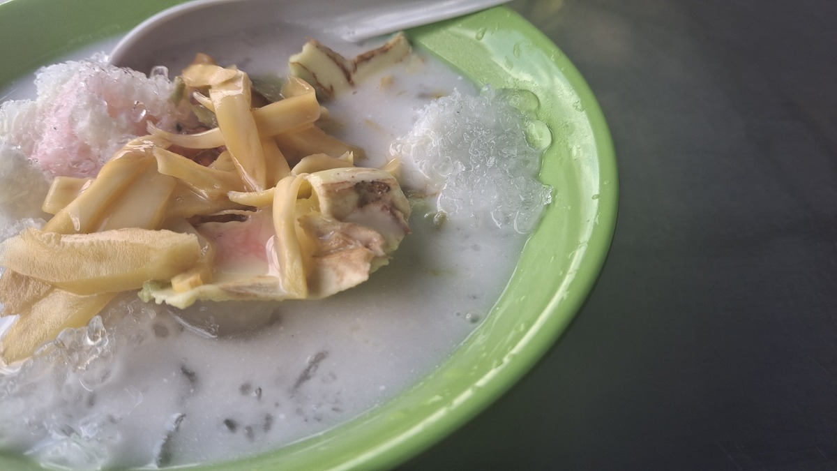 椰汁煲鸡肉有什么功效，