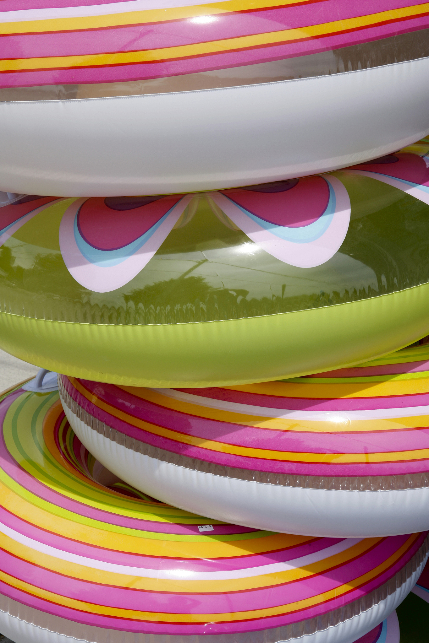 inflatable pool rings