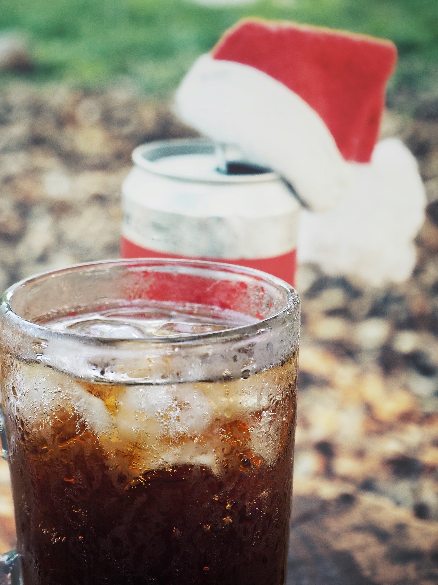 喝可乐的梗：调味生活，放松心情！