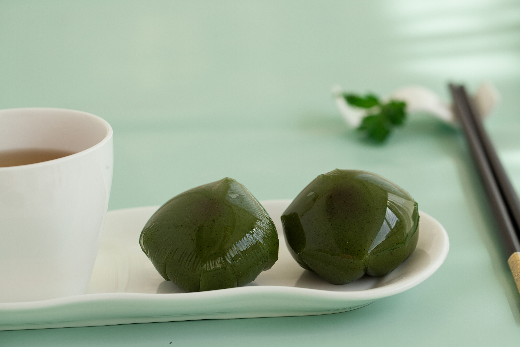 清明节必吃！'艾'你一口，香甜艾糍等你来尝！