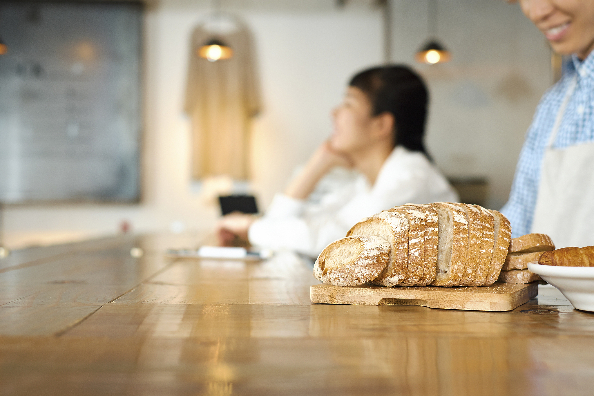 staff working at a cafe