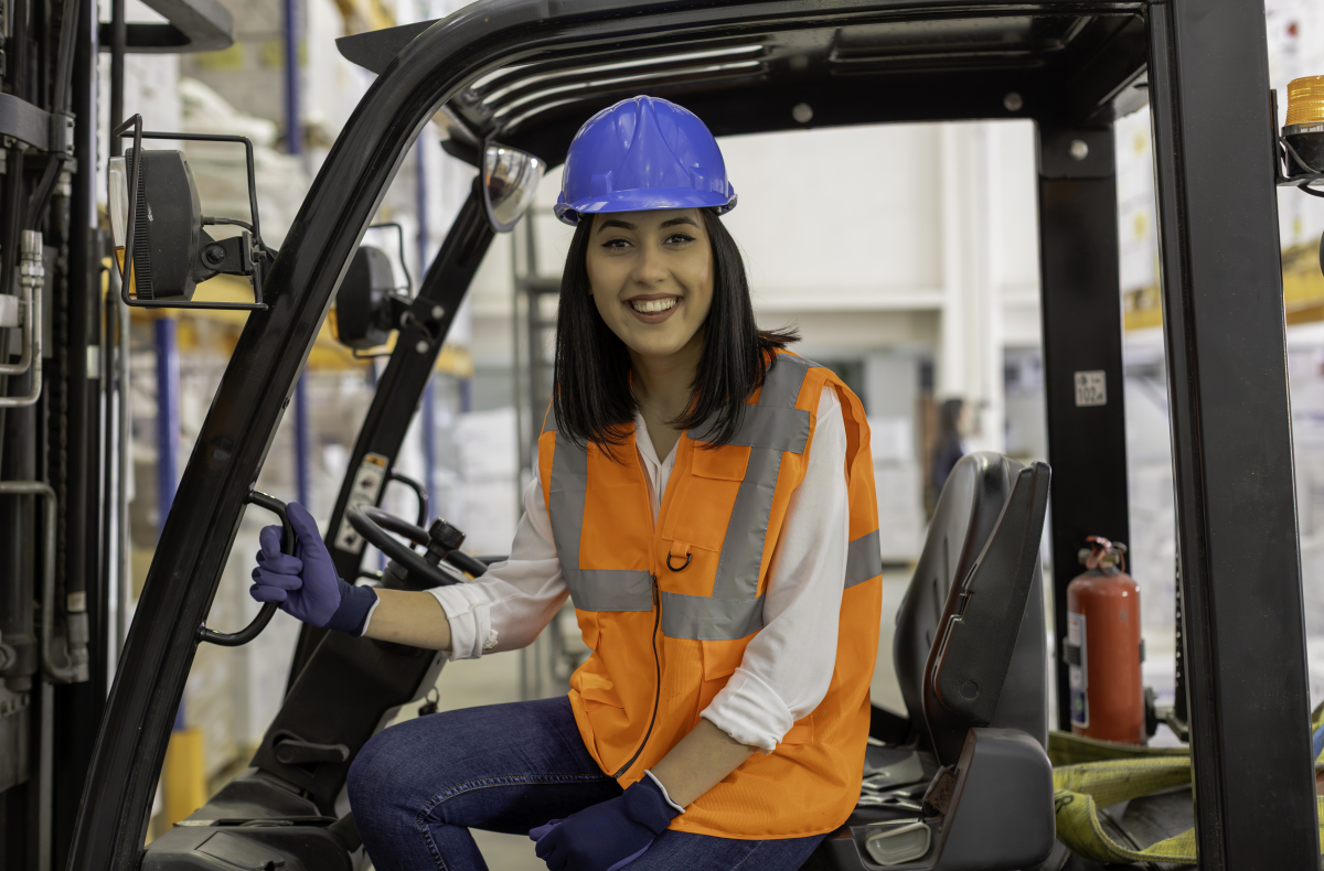 兰州叉车培训学校推荐：学叉车去哪里好？