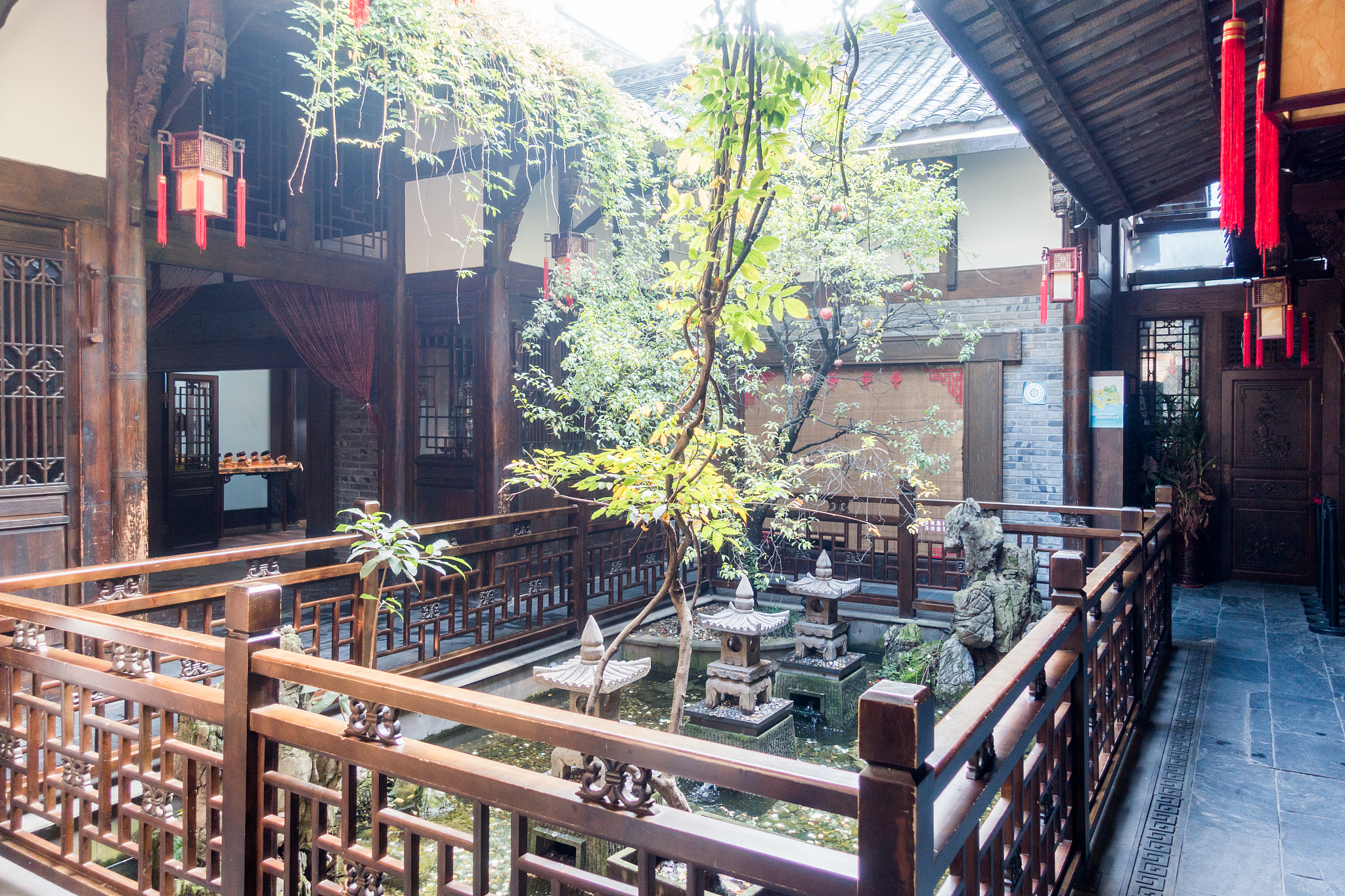成都梦之旅文君楼庭院酒店（宽窄巷子店） - 预订价格 - Booking.com