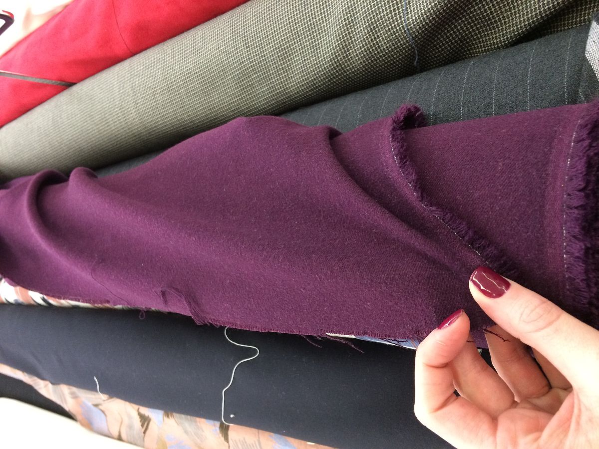 亲肤轻薄抗衰老内裤面料 - SilkGlow™ 绸光针织