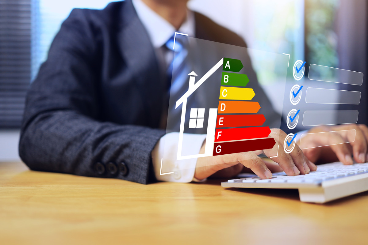 房地产营销与管理专业就业前景与方向：深度解析