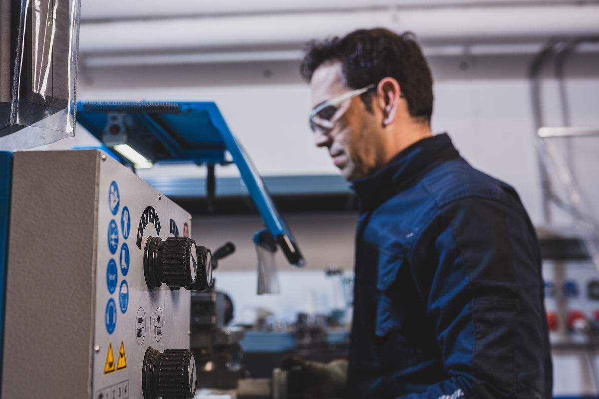 CNC编程是做什么的