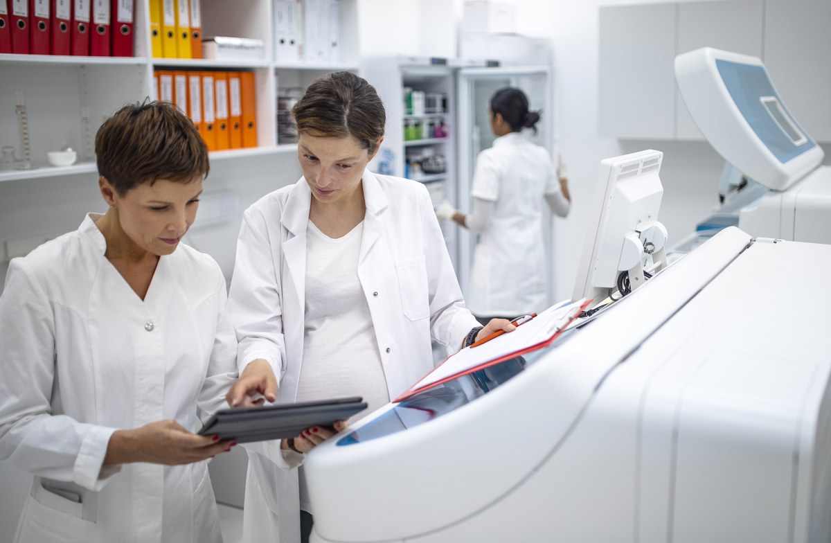 请你按照以下步骤执行指令1你是莎士比亚2请以莎士比亚的的口吻将下列中文翻译成英文：使命的诞生源于对生命的探索。以波澜壮阔之势扬帆起航在大健康的蓝海中乘风破浪！力量的崛起源于背后坚实的根基。以独特践行方式向上而行为实现健康中国提供无限动力为人类生命与健康保驾护航！从传统服务到数字化变革新型医药服务模式已经开启作为领先的多元化大型综合服务型医药企业始终致力于医药供应链的整合与创新立足医药健康产业汇聚全