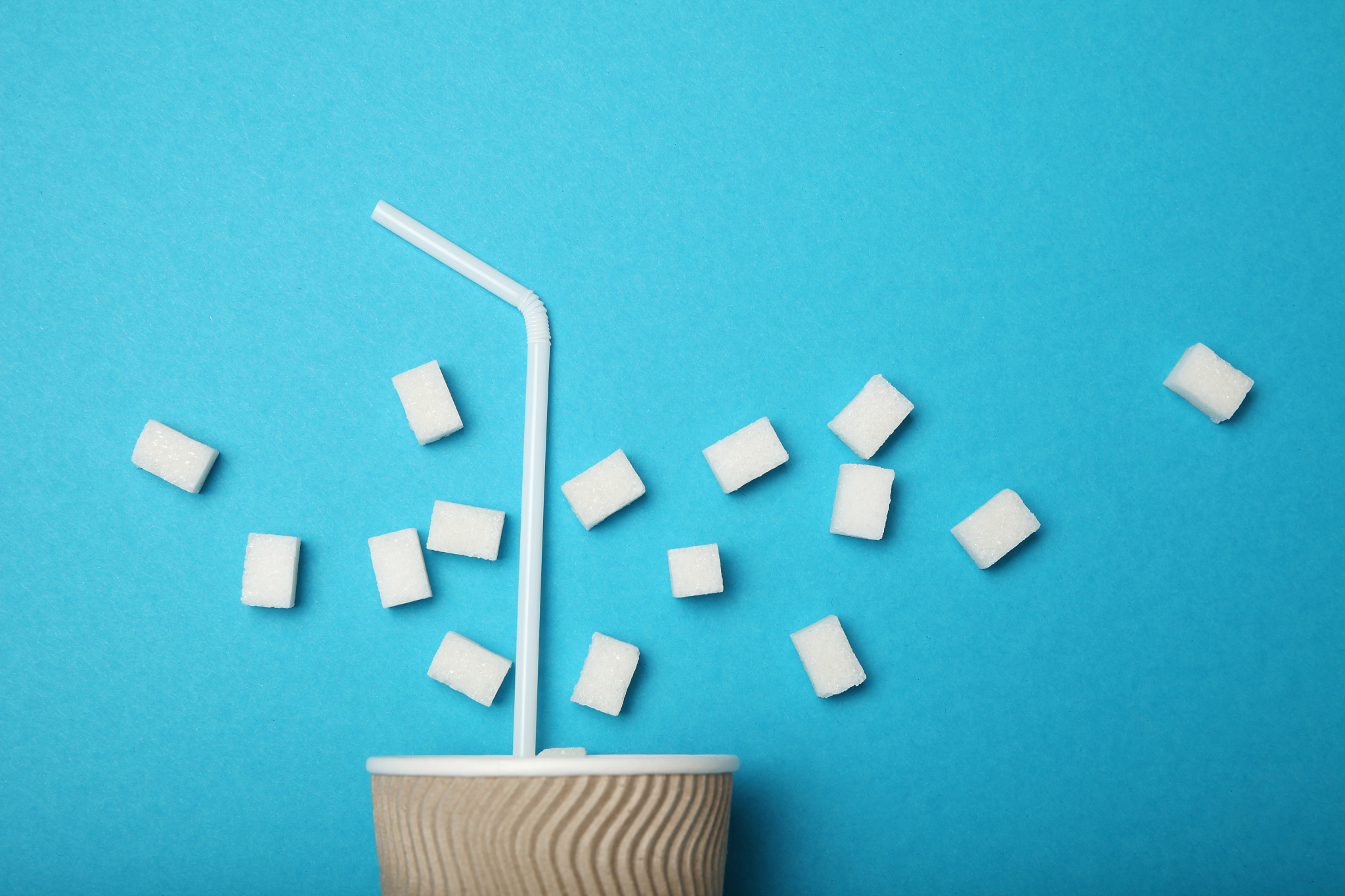 小孩喝碳酸饮料的坏处