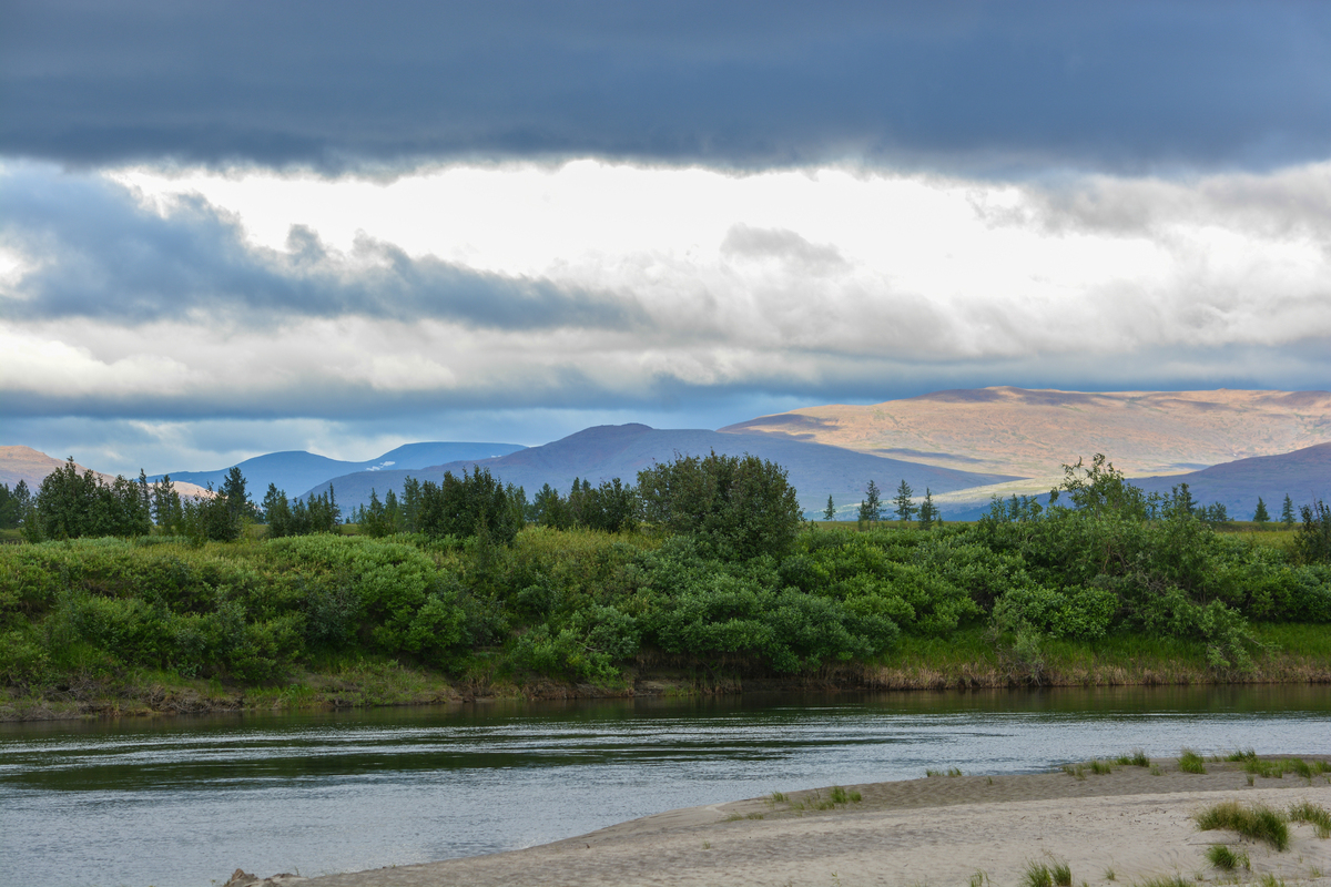 在微信公众号平台需要发布风光摄影外出实践教学活动成果展示请帮助取五个个具有意味的标题