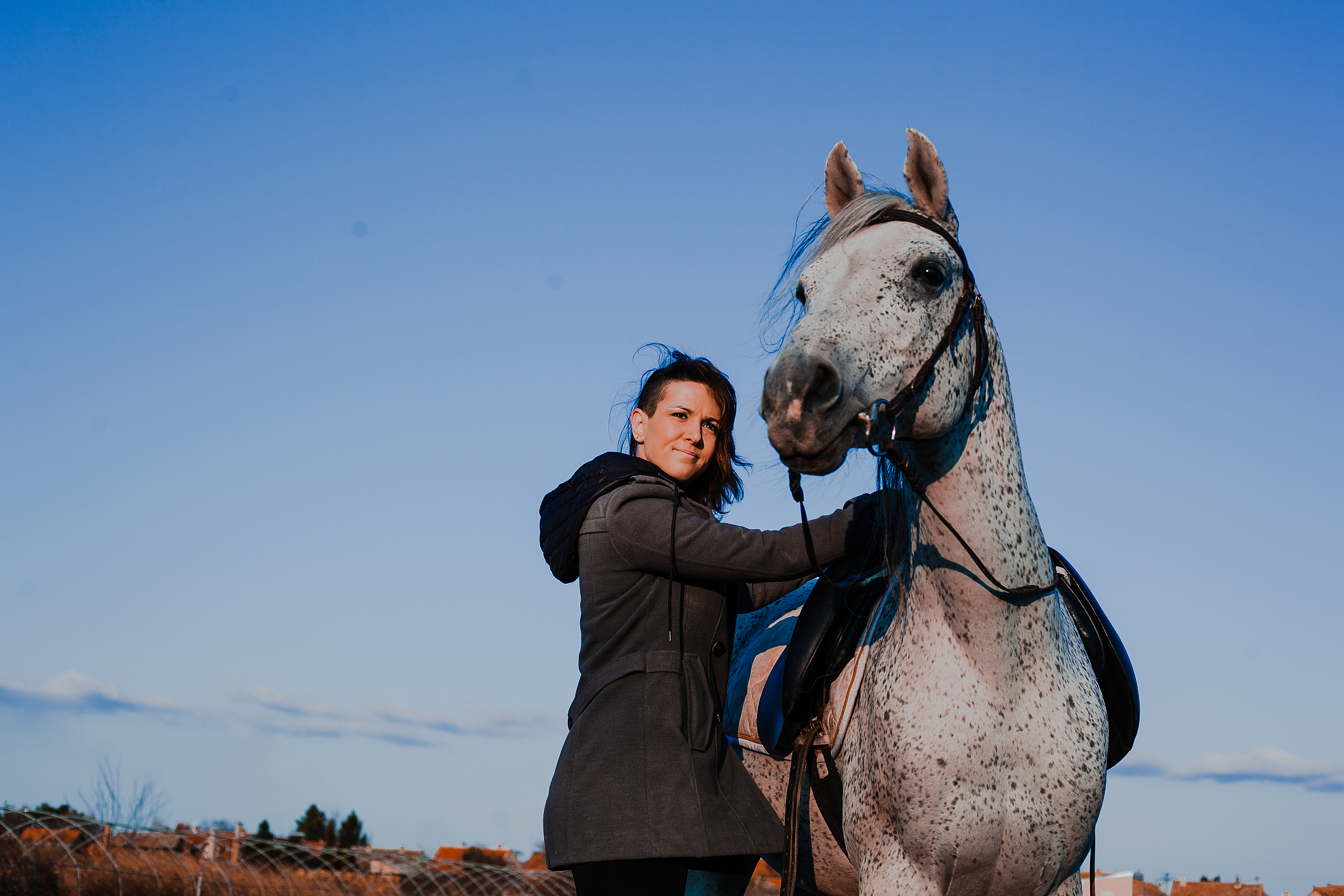 women with horse