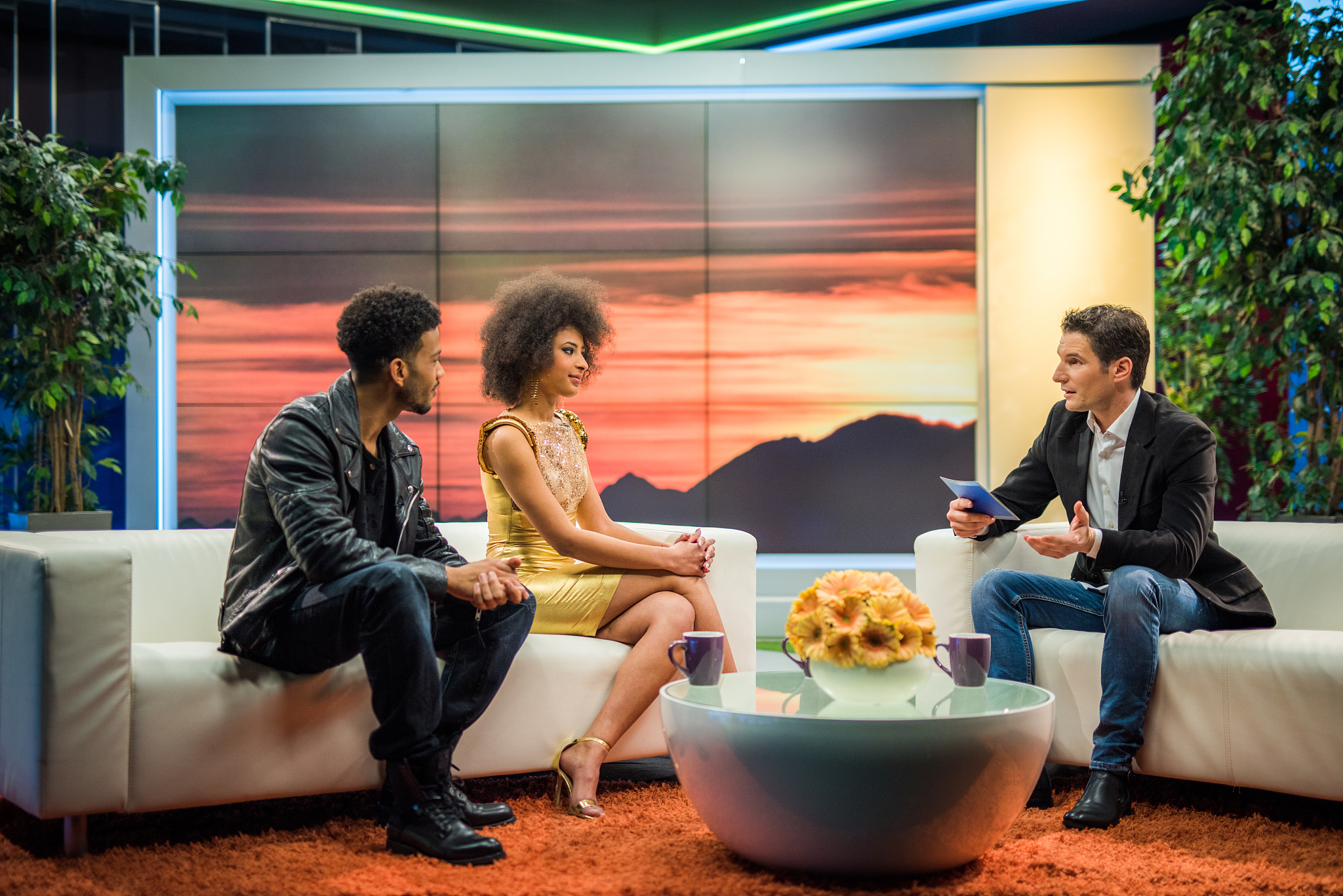 20个创意十足的访谈类节目名称，激发你的灵感！