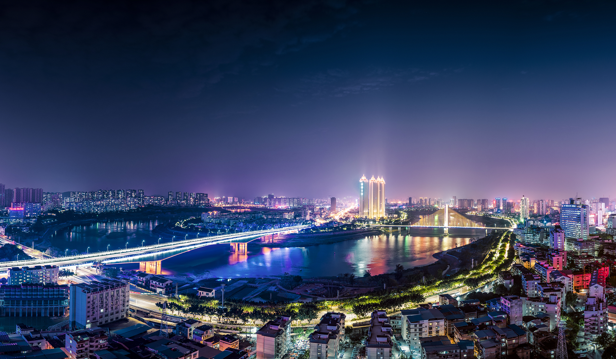 绚丽多彩的南宁城市夜景
