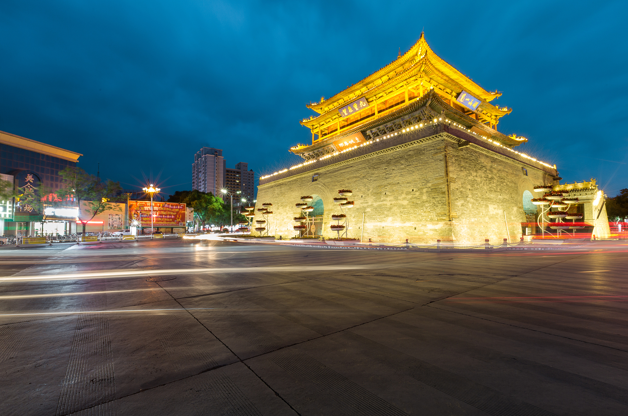 张掖钟鼓楼夜景-2