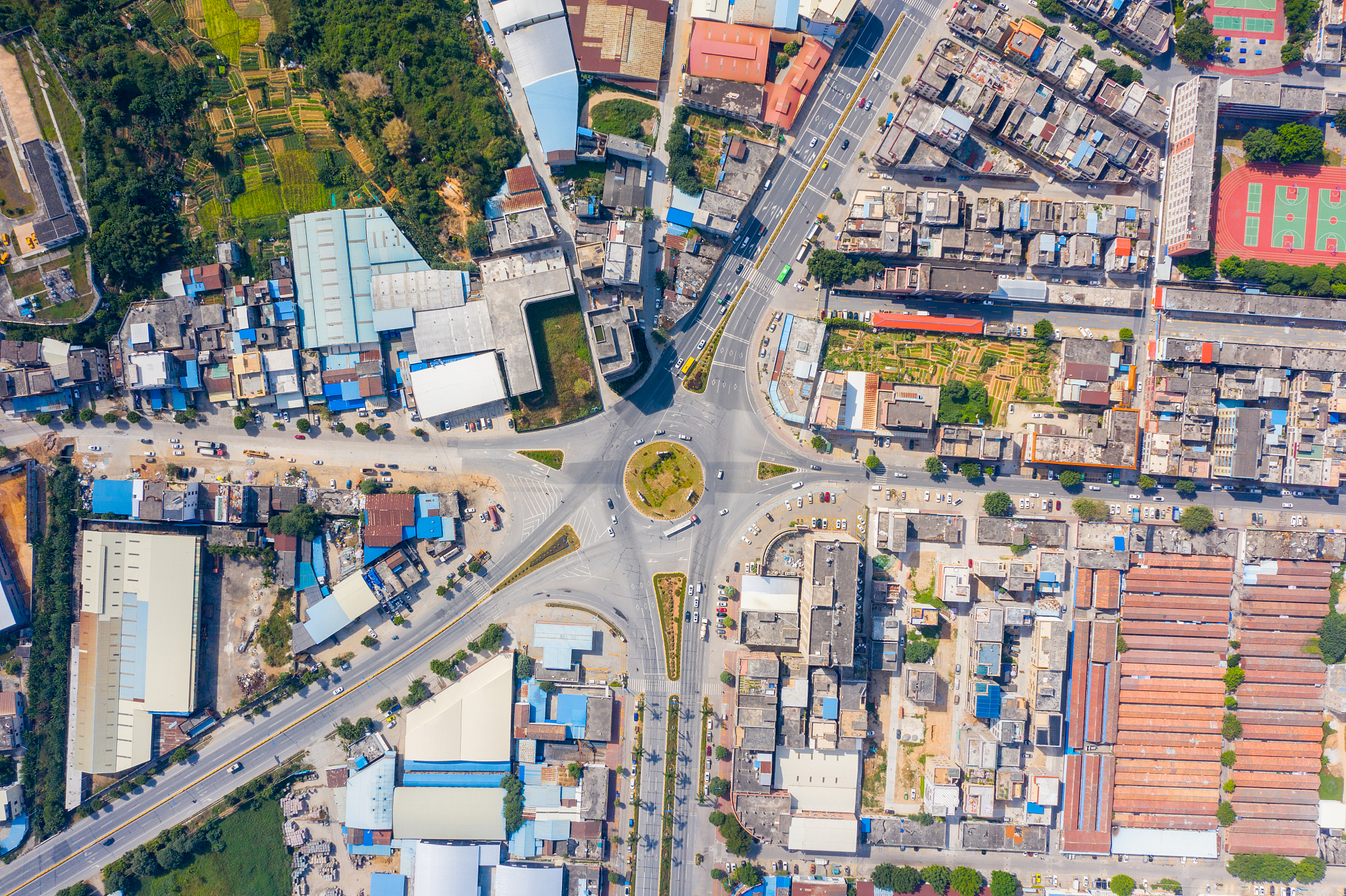 新北市林口区离新北市板桥区福安里大观路远吗