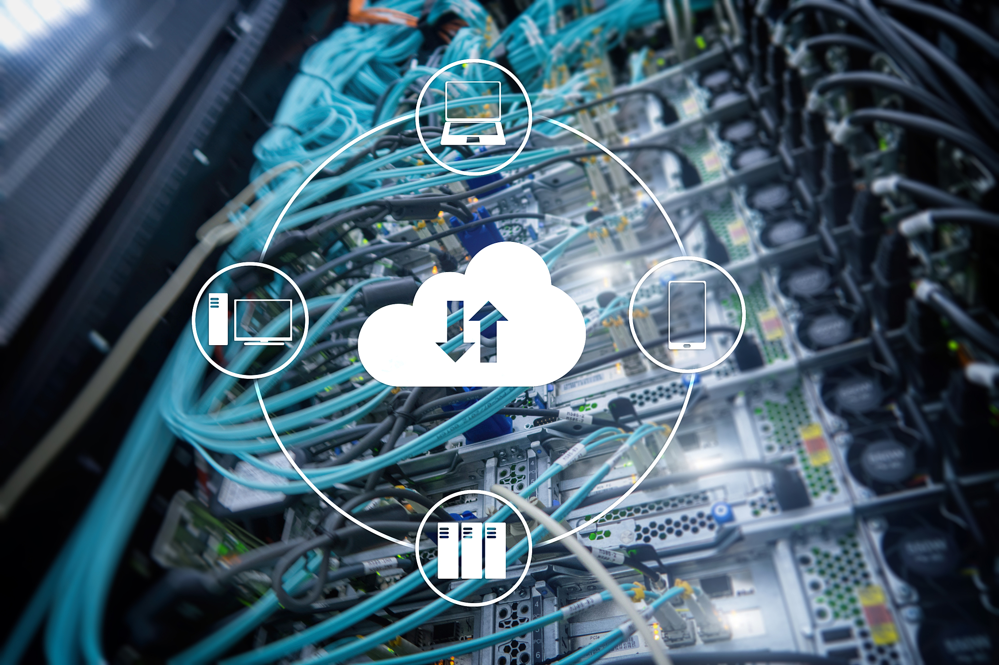 工业智能化基础设施建设：通信、信息与用户规模三大支柱