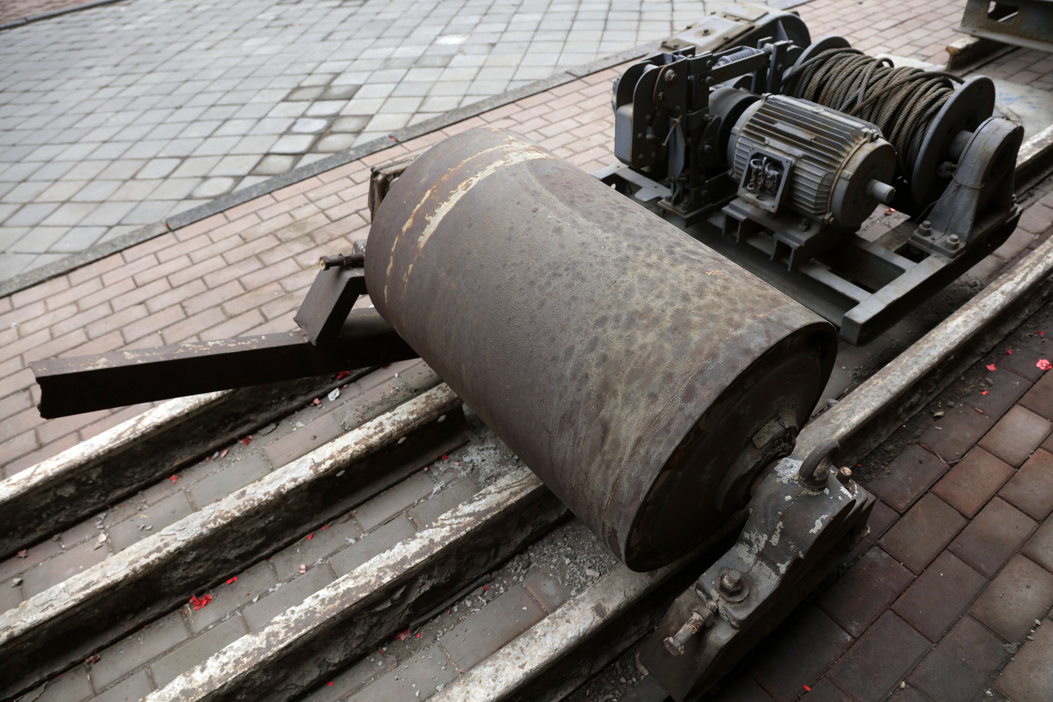 平巷综掘机溜子没劲原因分析及解决方法
