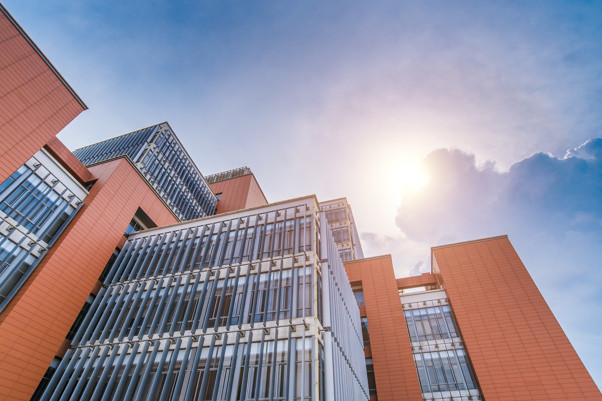 云南城市建设学校教学质量好不好？