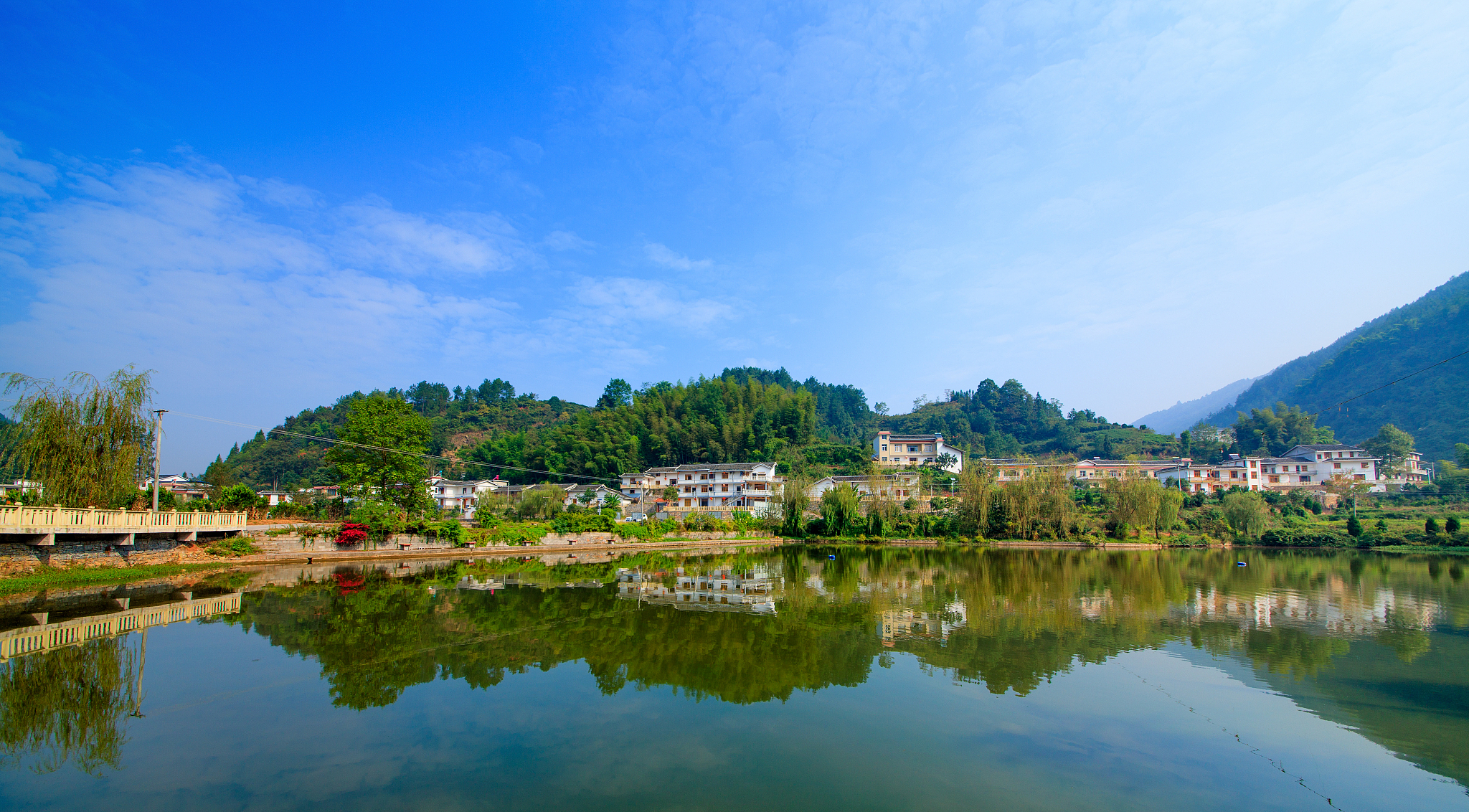 山清水秀，美丽家园：打造最具魅力乡镇宣传片主题