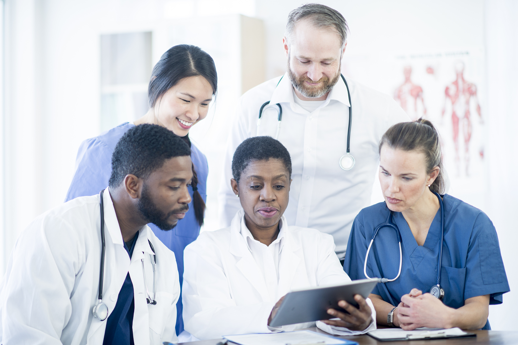 请用NEJM杂志的写作风格润色以下一段话：However the reality of the current medical system in China with its tense doctor-patient relationship strong patient self-protection high risk of clinical practice and few hands-o