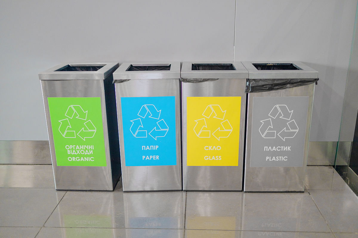 家庭垃圾桶改造技术设计规范：安全、实用、环保、美观、经济