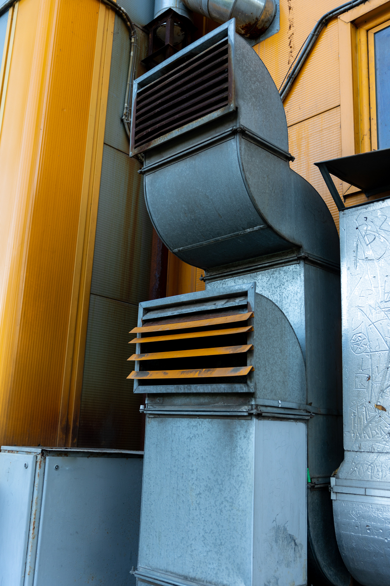 通风系统动力与阻力匹配详解：如何选择风机和优化管道设计