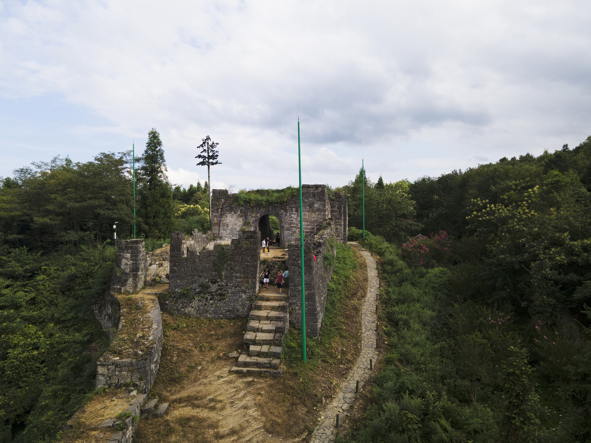 贵州最好的汽修大专学校 - 选择你的汽车维修职业之路