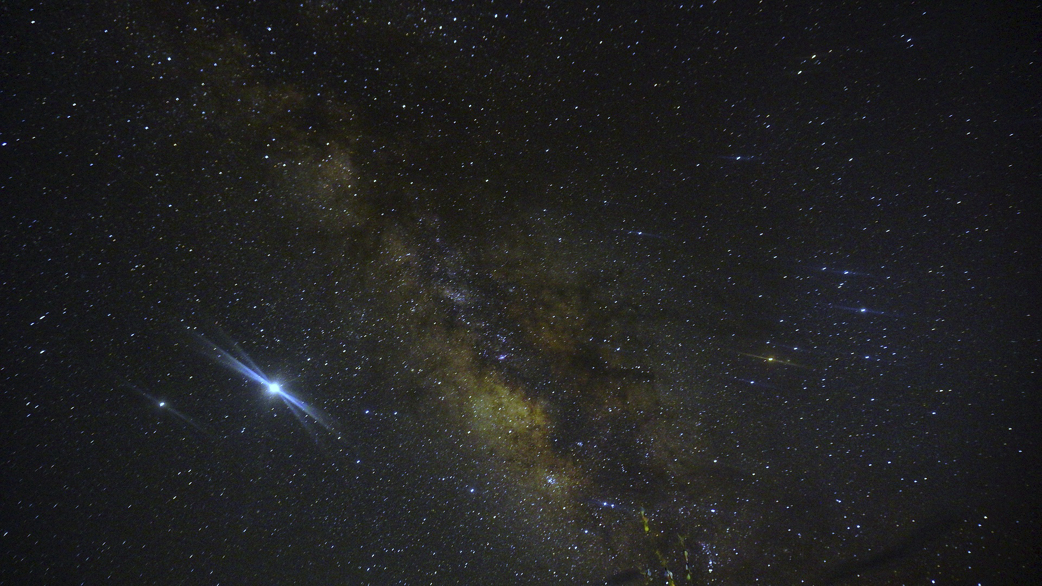 星汉灿烂,若出其里