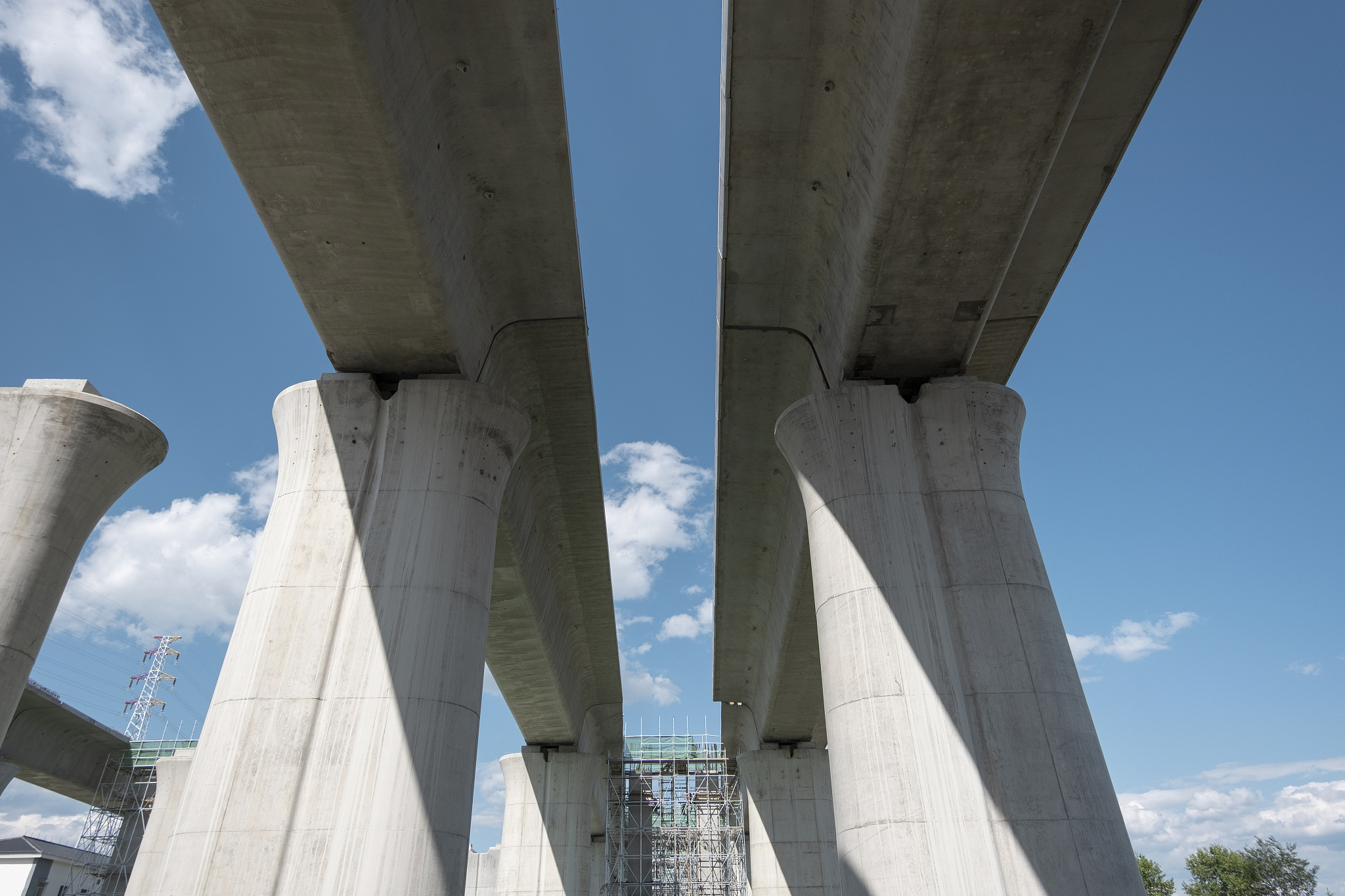 2018年在重庆轻轨学校读高铁专业好吗