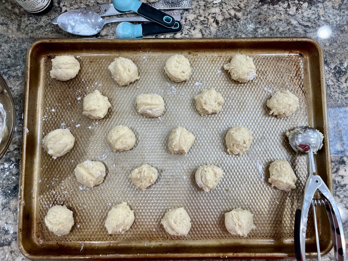 大蒜糕的做法：多人协作的美味佳肴