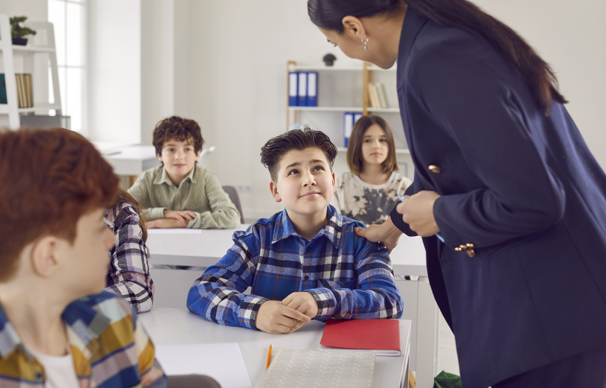 以9岁孩子教育为题写一篇文章