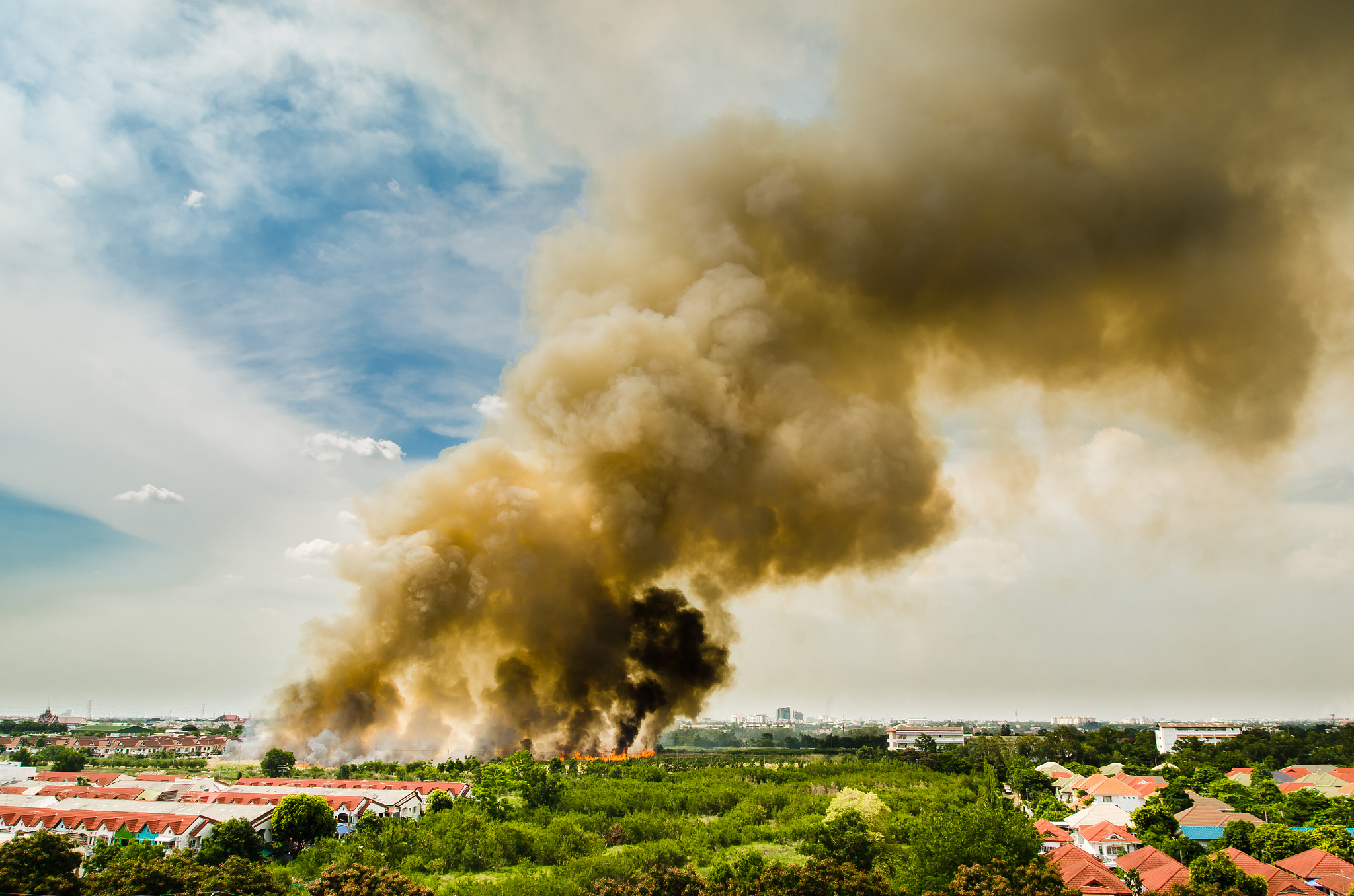 fire in the city overview.