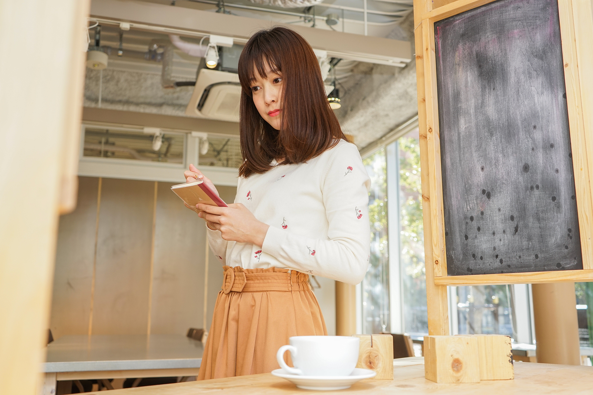 黔西南民族职业技术学院(中职部)2021年招生办联系电话 - 报名咨询电话