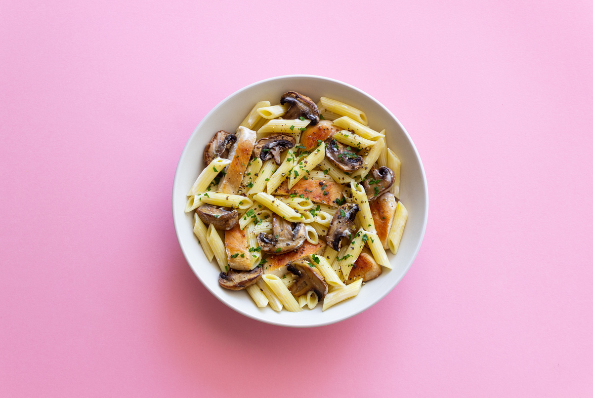 一天三餐吃什么吃什么食物能保持在1200卡路里以下低成本的食物以中国人普通人正常的饮食