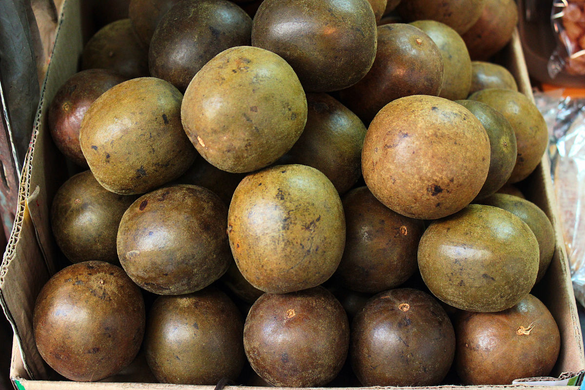 请帮我写1篇650字的博客文章主题是：罗汉果怎么泡水喝