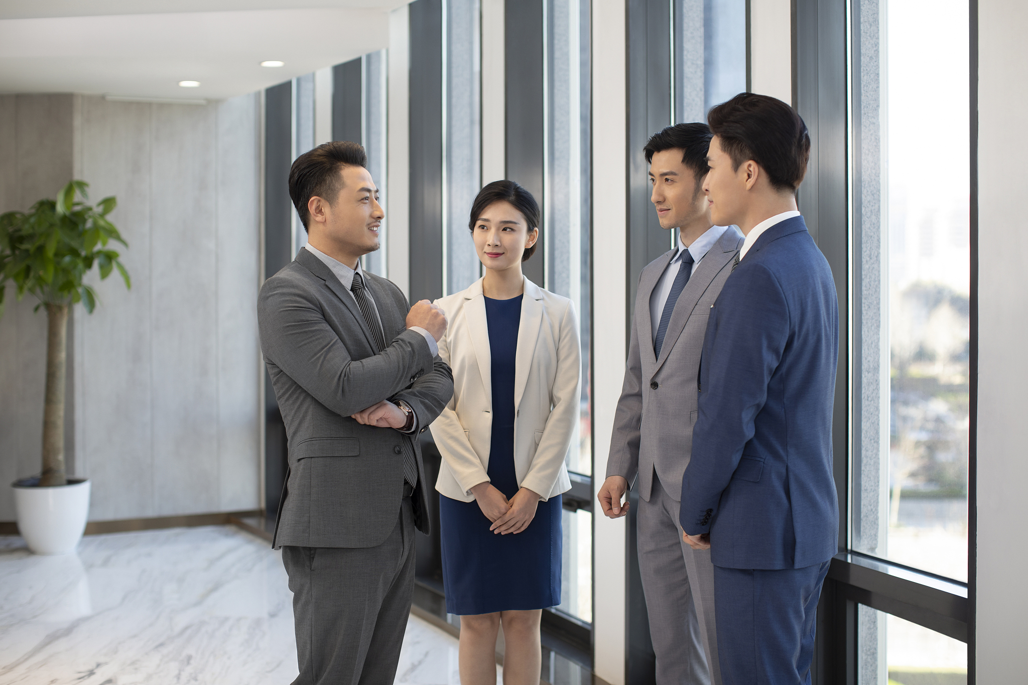 成功商务人士会面
