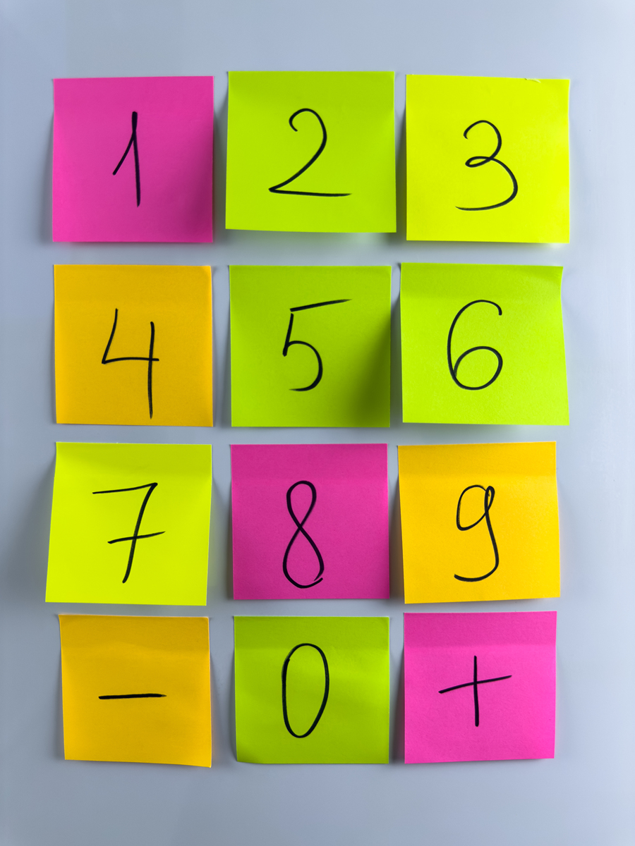 1946 等号规律计算：数字加减游戏