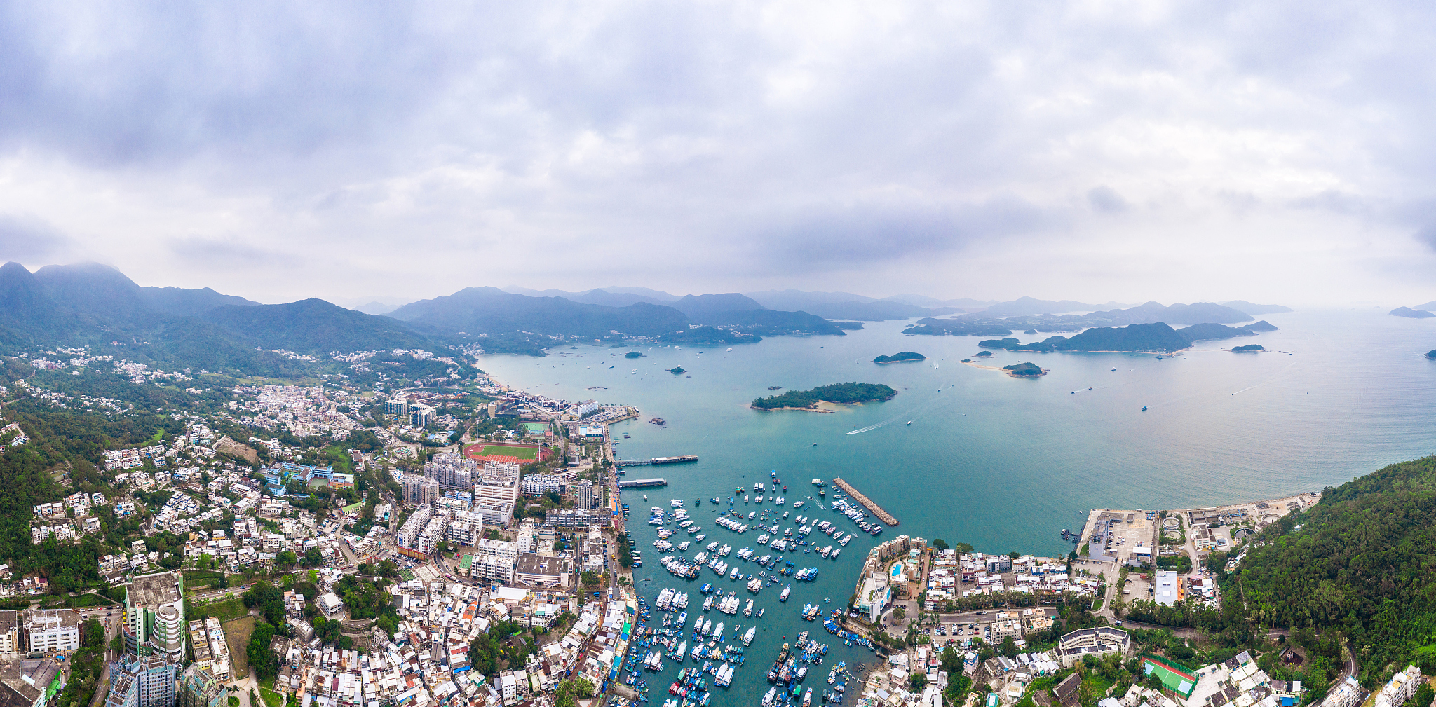 this is about bay in sai kung, hong kong
