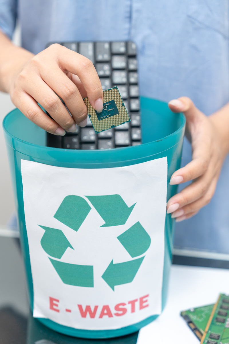 一次性用品：便捷与环保的博弈