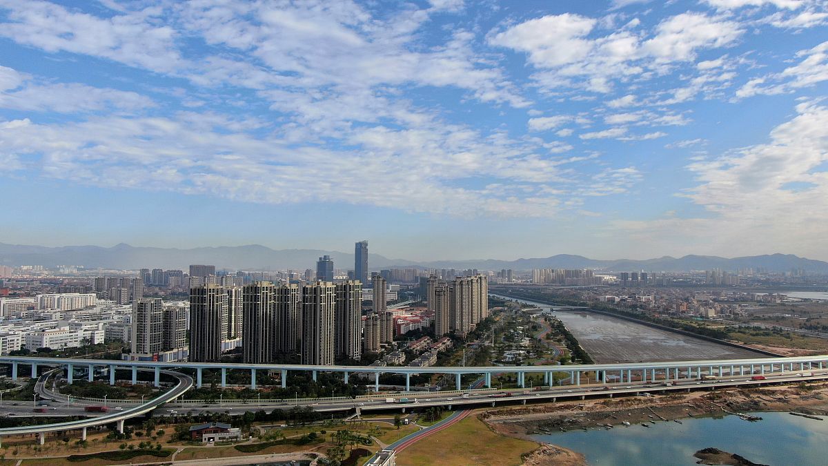 为什么那曲地区生产总值比山南地区低