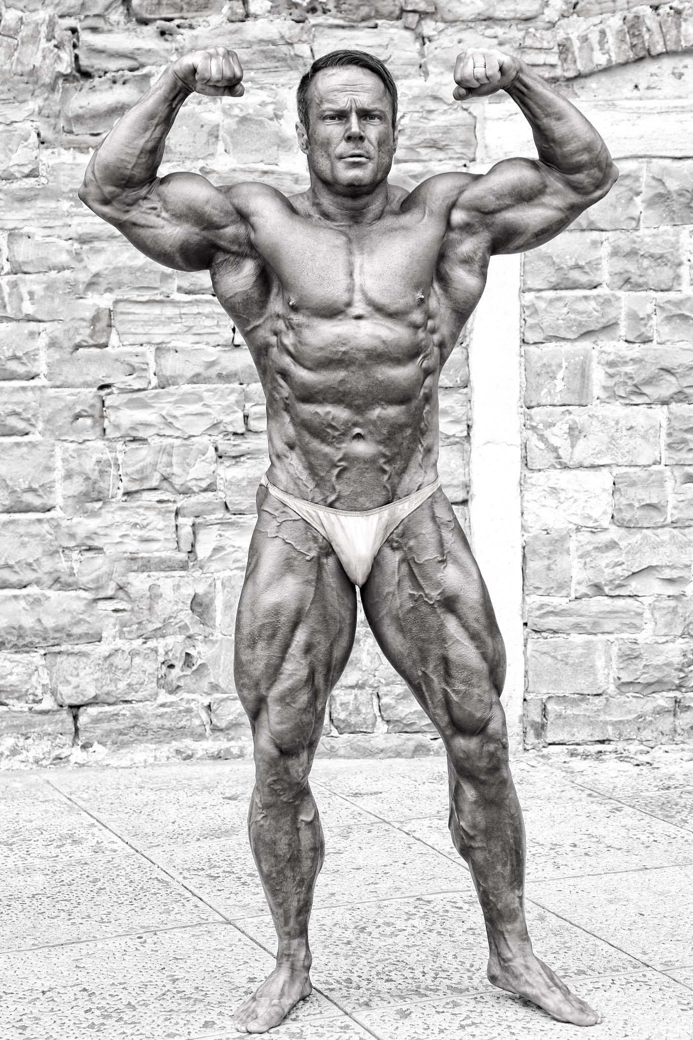 特别壮的身材叫啥