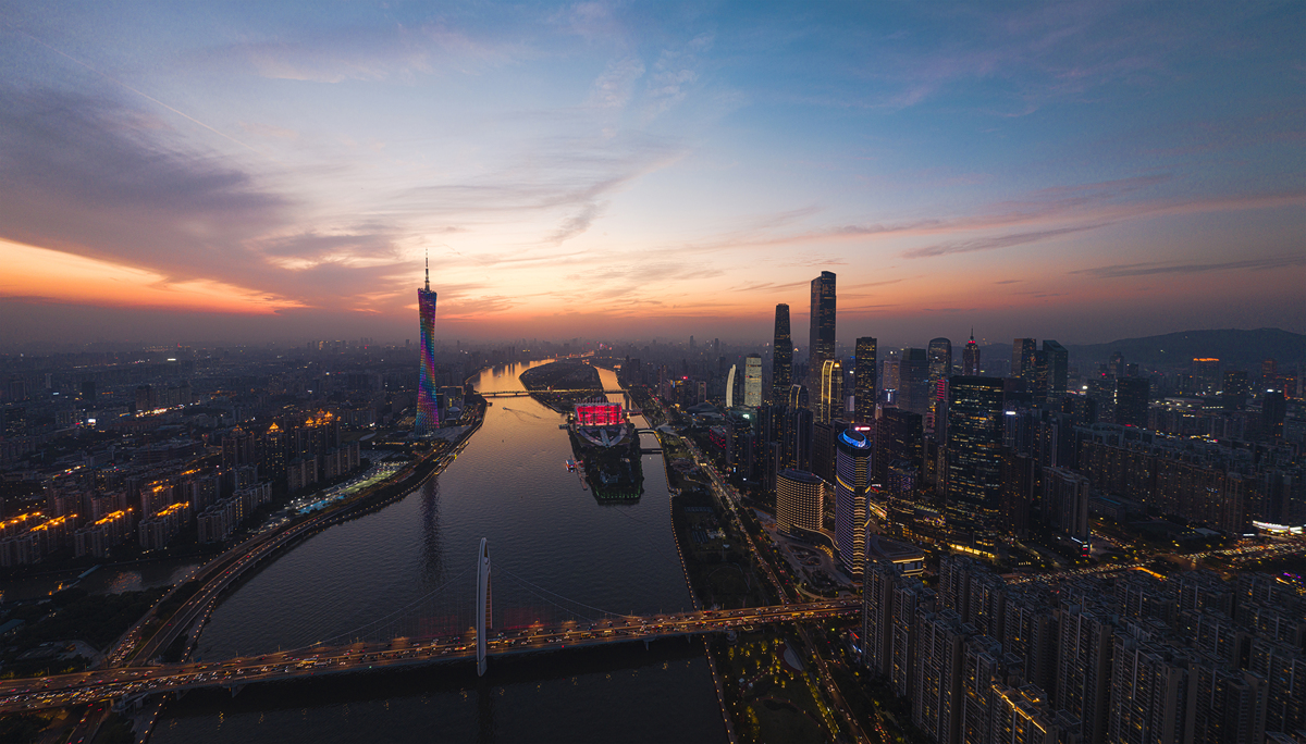 夜景<strong>广州</strong>市航拍图