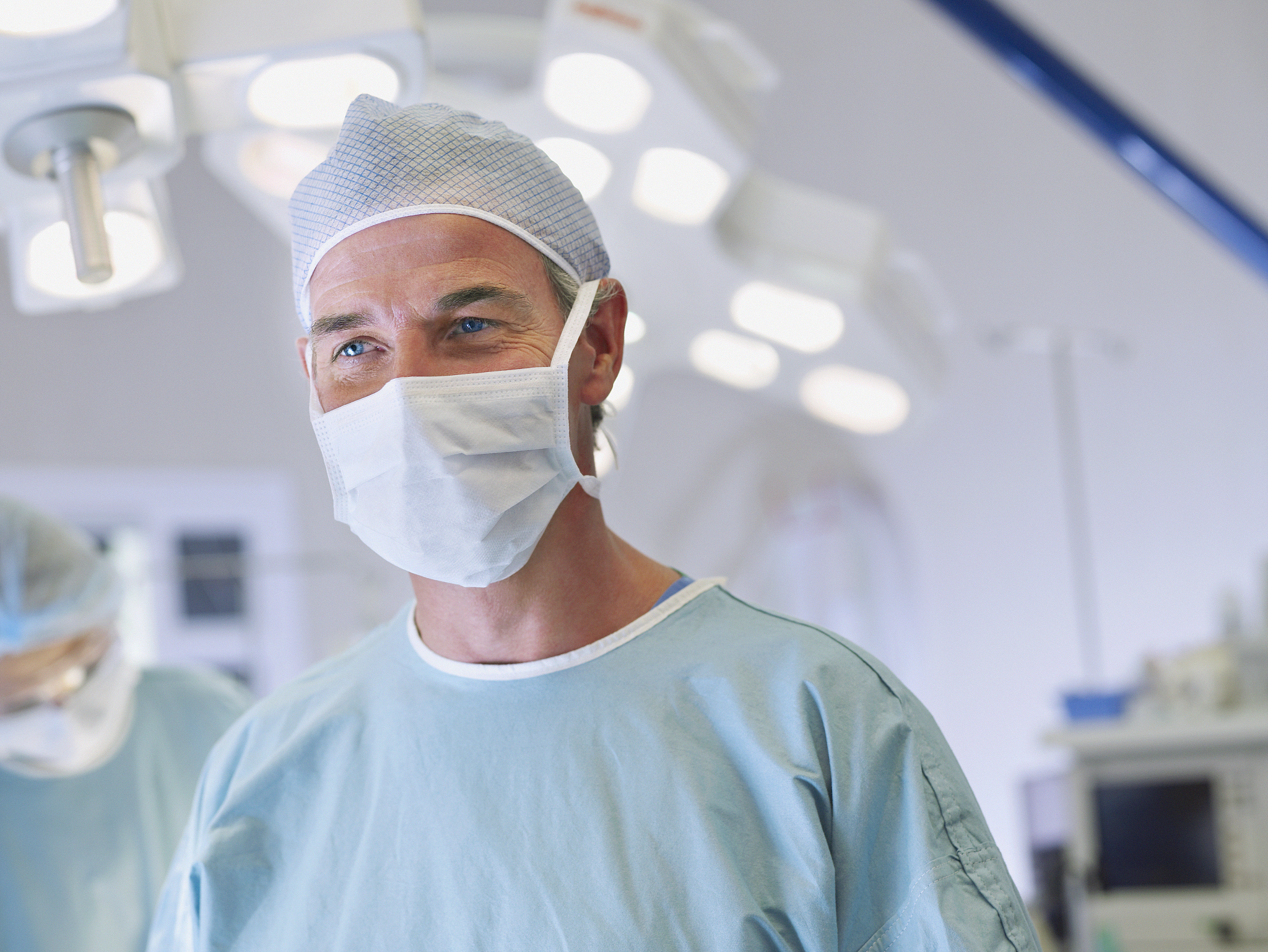 手术室护理风险控制策略: 降低感染及安全风险