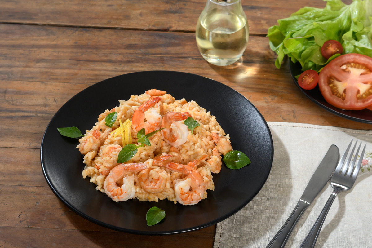 周末必备！简单易做的虾仁焖饭，孩子超爱！