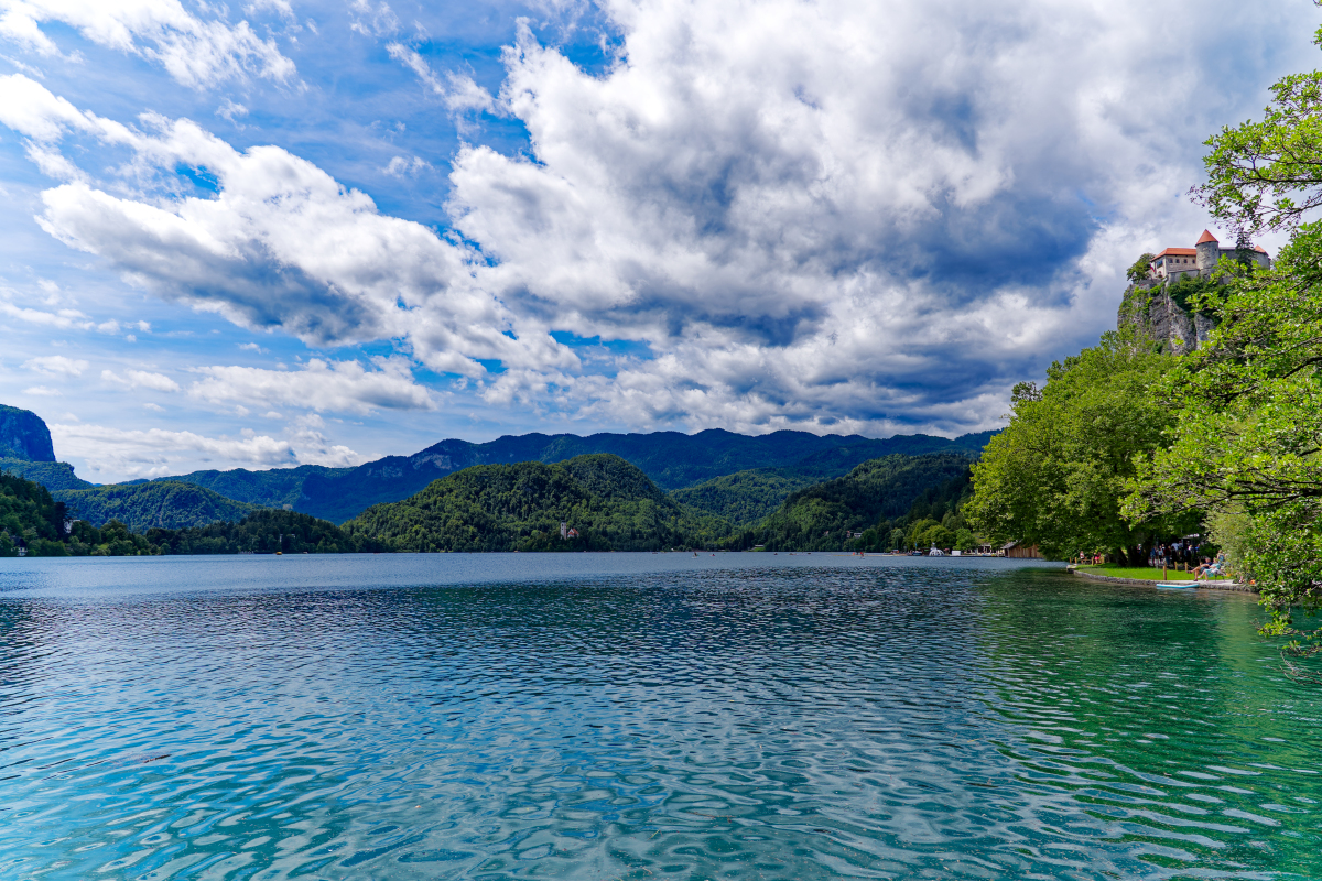立夏去哪儿玩？探索五大绝美旅行地，让你的夏天不再单调！