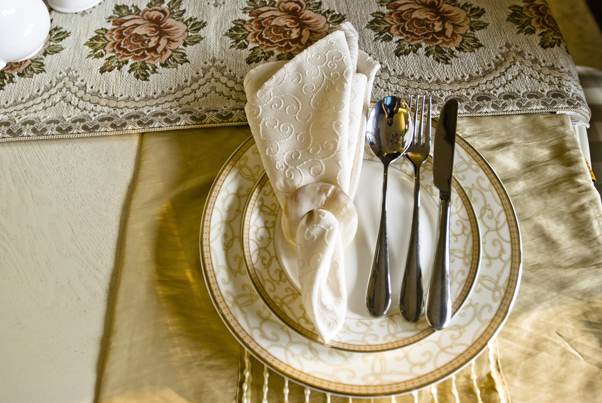 餐饮口布颜色搭配指南：场景与选择