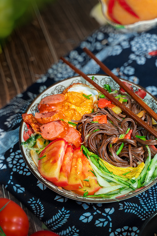 有了荞麦冷面秒变大厨