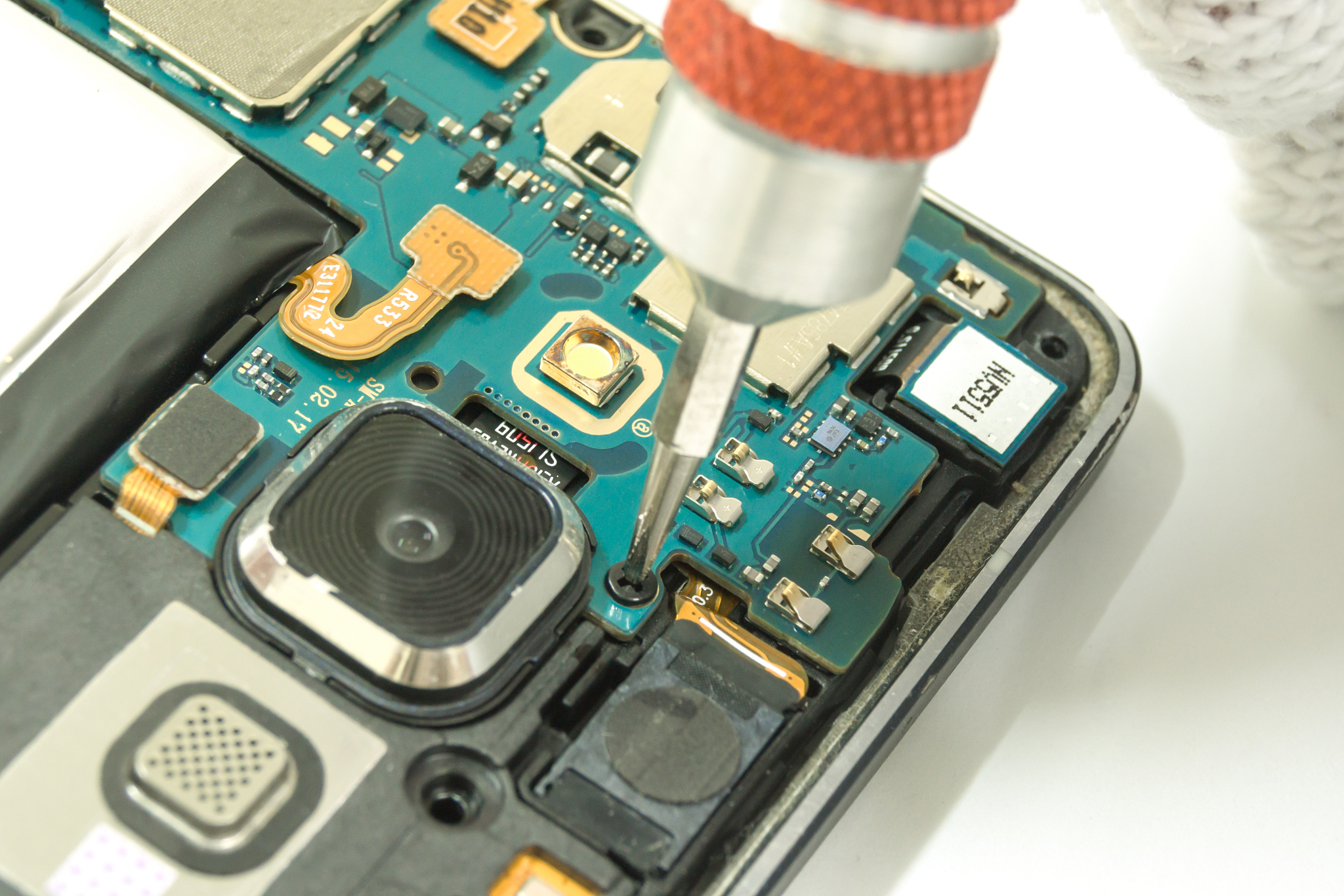 华为手机添加小部件的详细步骤 - 简易指南