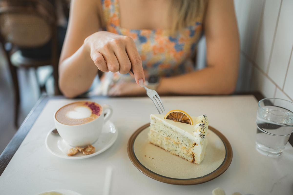 下午茶邀请短句，约上朋友一起享受美味时光